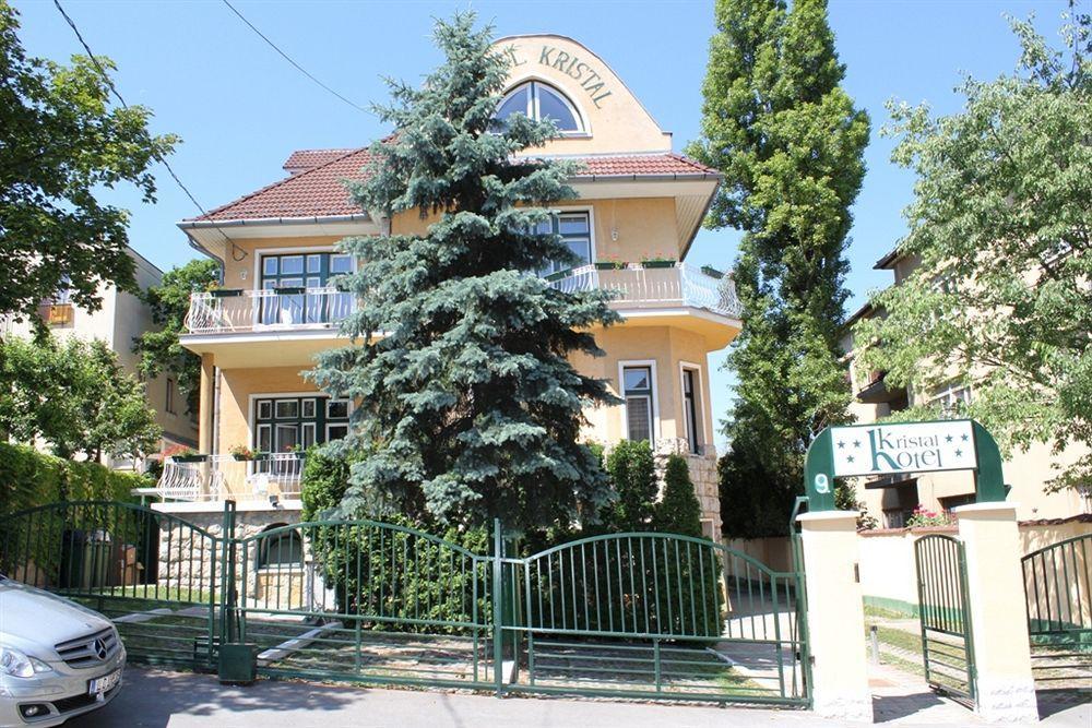 Villa Hotel Kristal Budapest Exterior foto